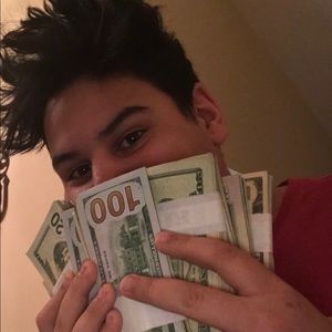 Meet your Posher, Ramzi